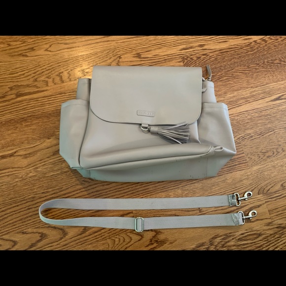 skip hop convertible backpack